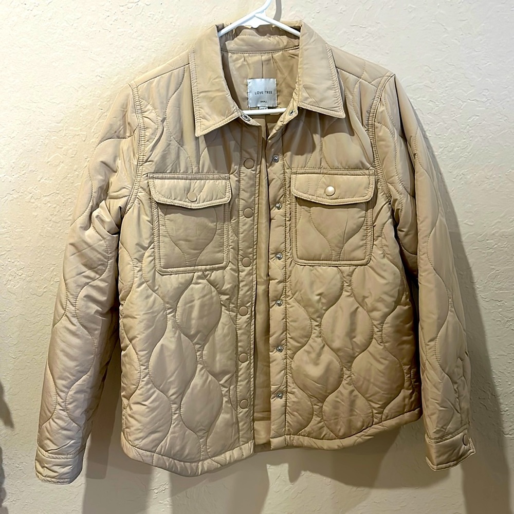 Lightly padded quilted shacket